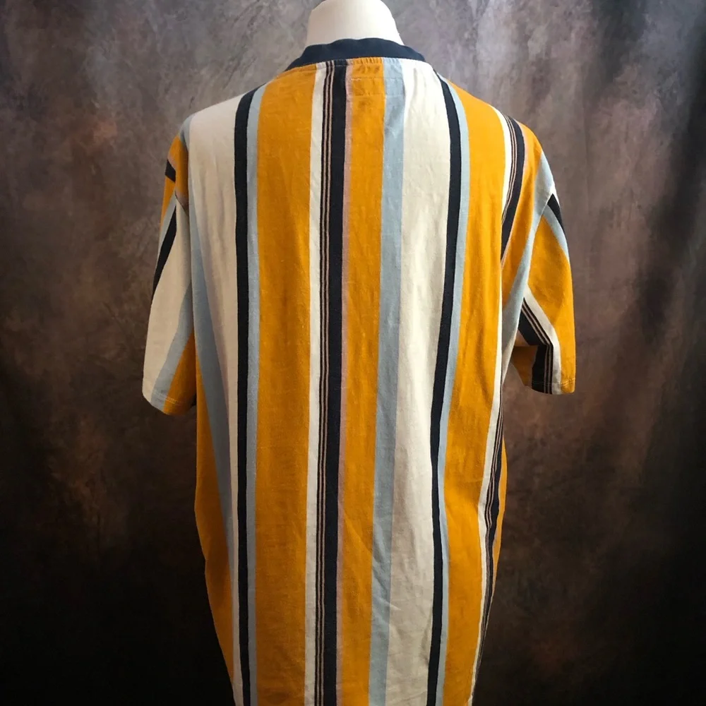 GUESS Men's Yellow, White & Navy Vertical Stripe Tee - Picture 4 of 8